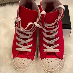 Red Hi top converse
